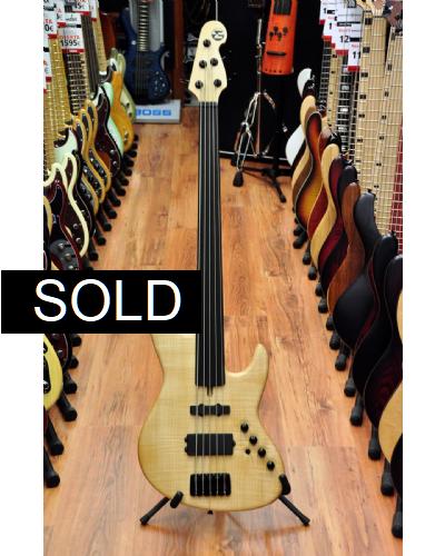 Maruszczyk Elwood-L 5 Maple Fretless